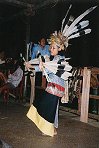 Dayak - Tänzerin